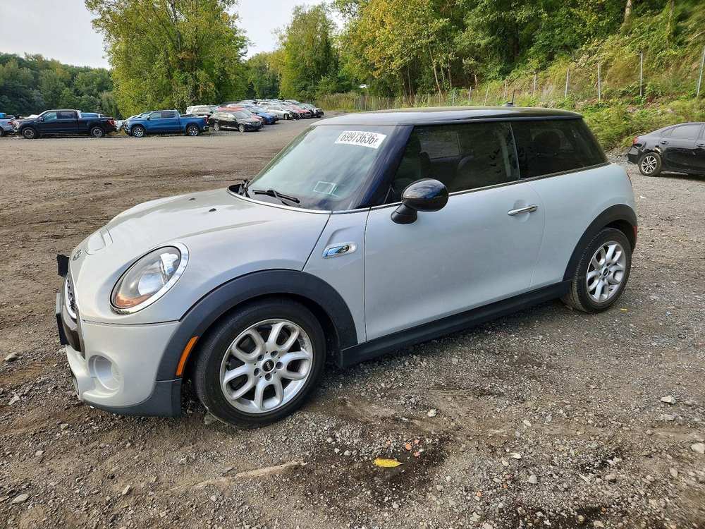 2015 MINI Cooper S