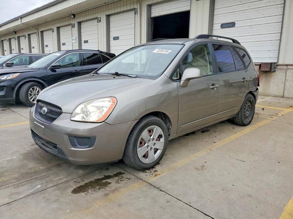 2009 Kia Rondo Base