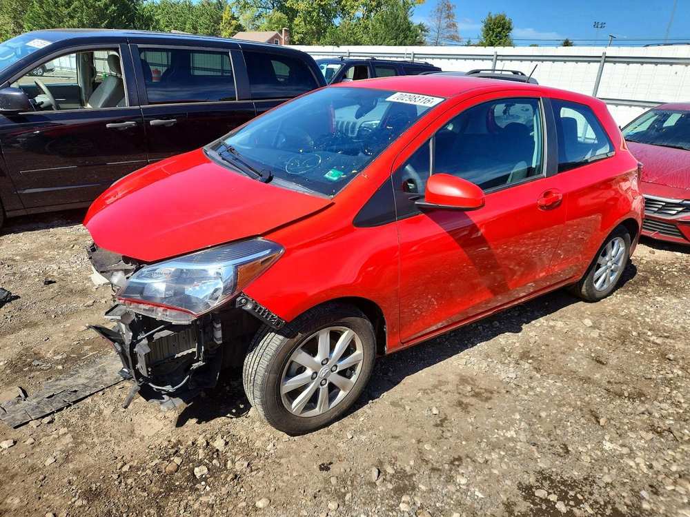 2015 Toyota Yaris 3-Door Le