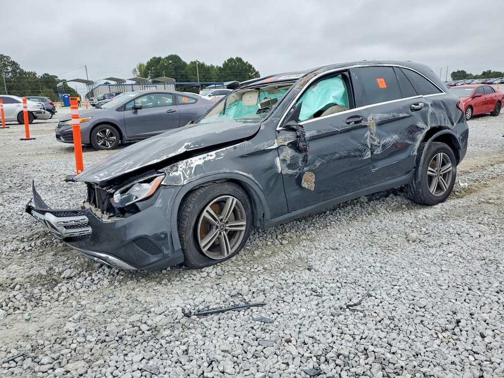2020 Mercedes-Benz GLC 300