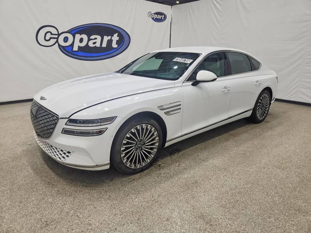 2023 Genesis G80