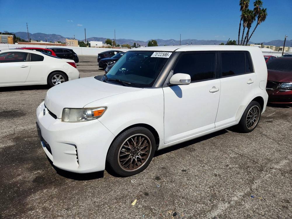 2015 Scion xB Base
