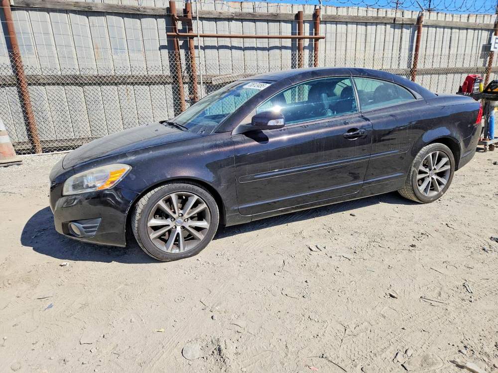 2011 Volvo C70 T5