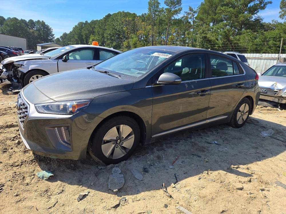 2022 Hyundai IONIQ Se
