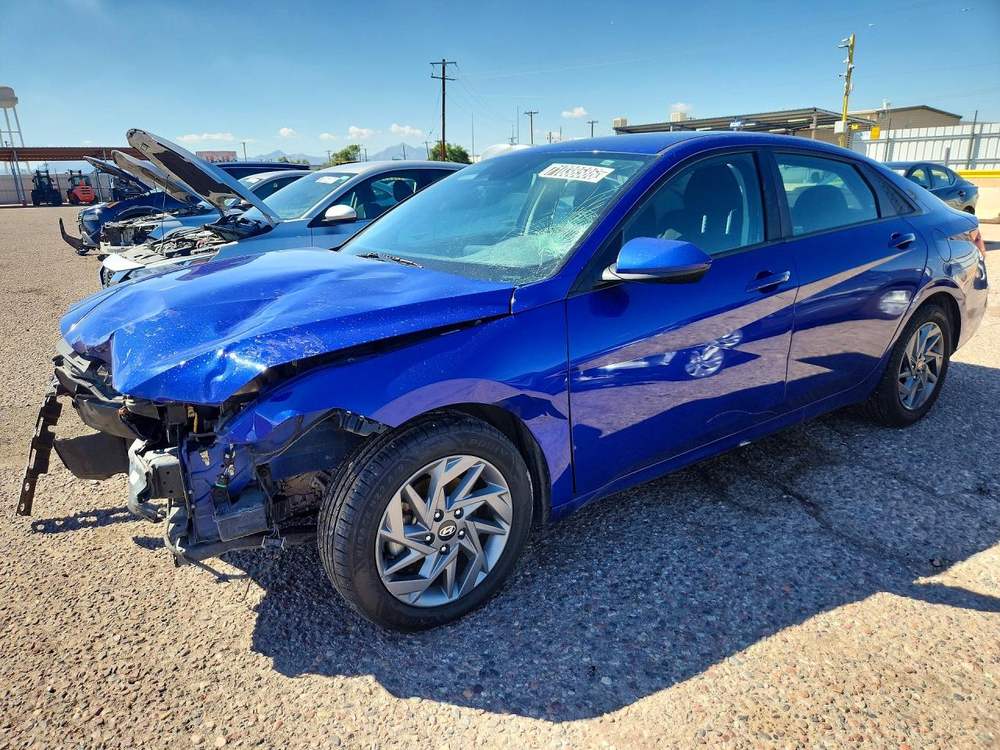 2024 Hyundai Elantra Sel