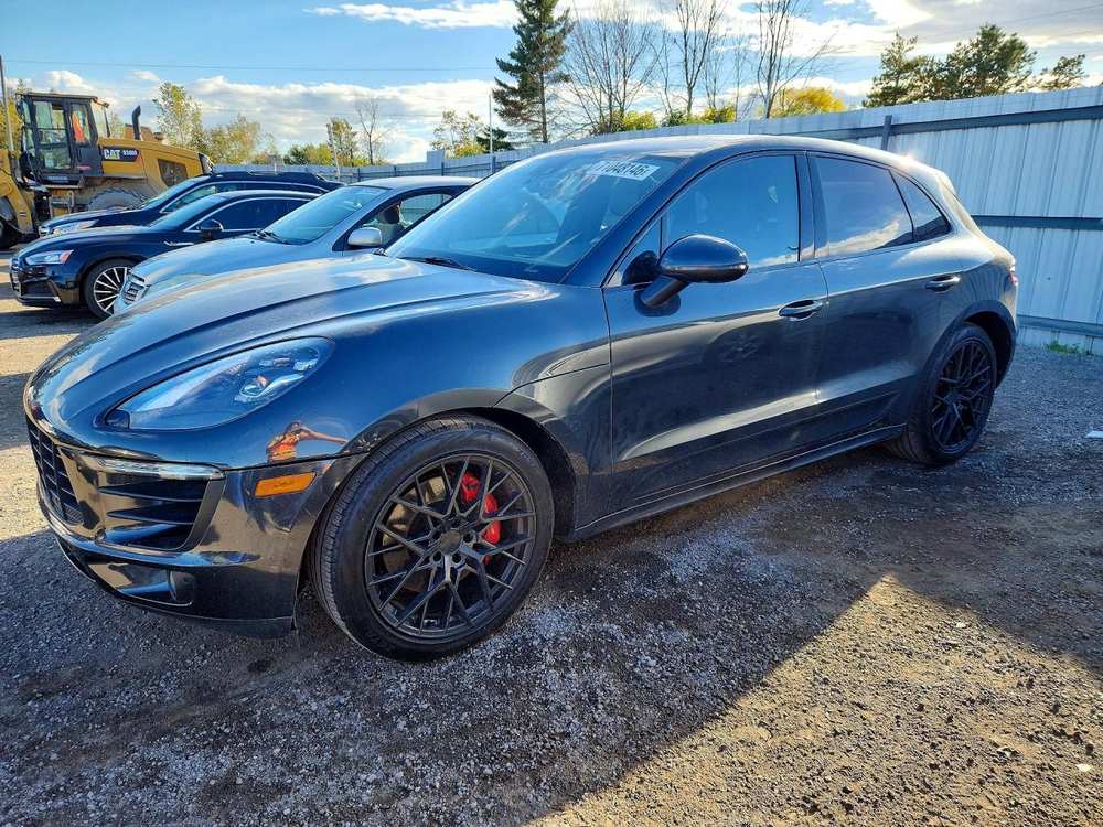 2017 Porsche Macan Gts