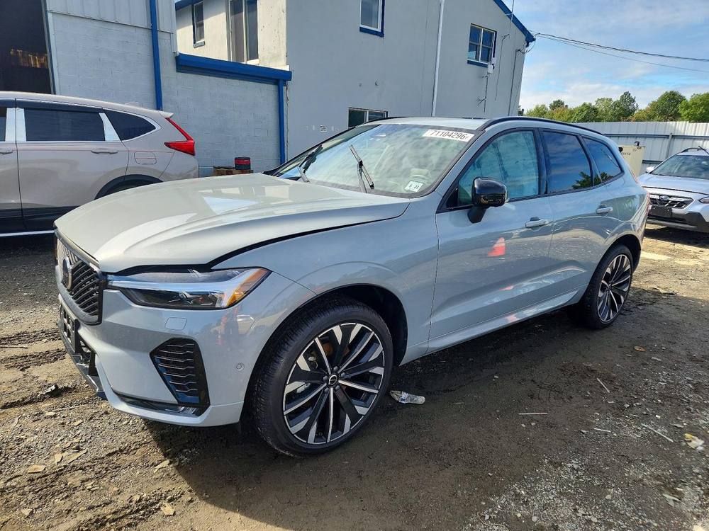 2026 Volvo XC60 Ultra