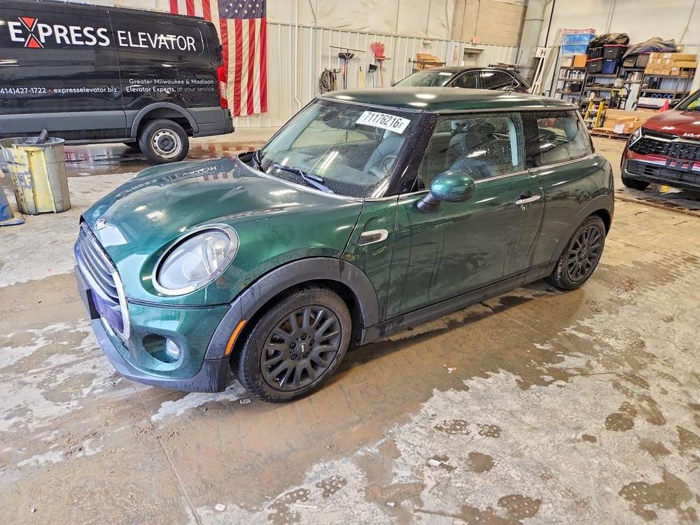 2018 MINI Cooper