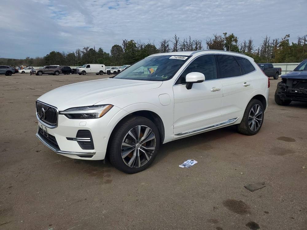 2022 Volvo XC60 T8 Recharge Inscription Express