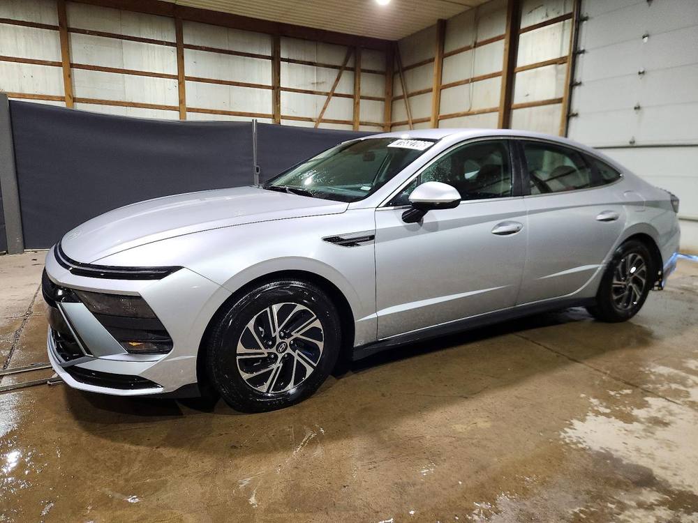 2026 Hyundai Sonata Hybrid Blue