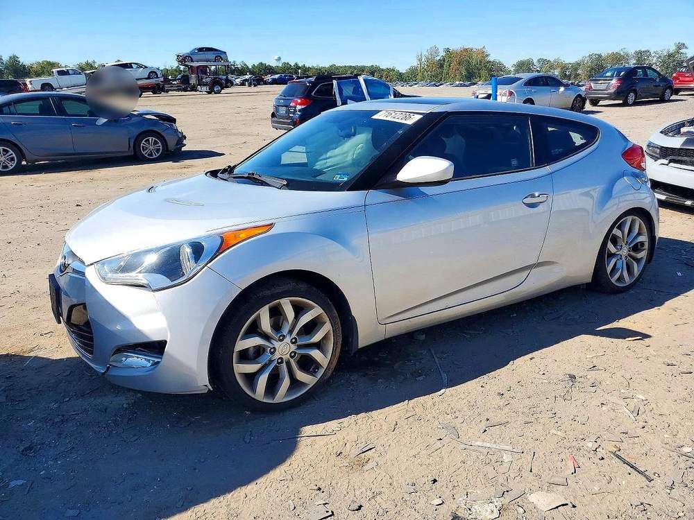 2015 Hyundai Veloster Base