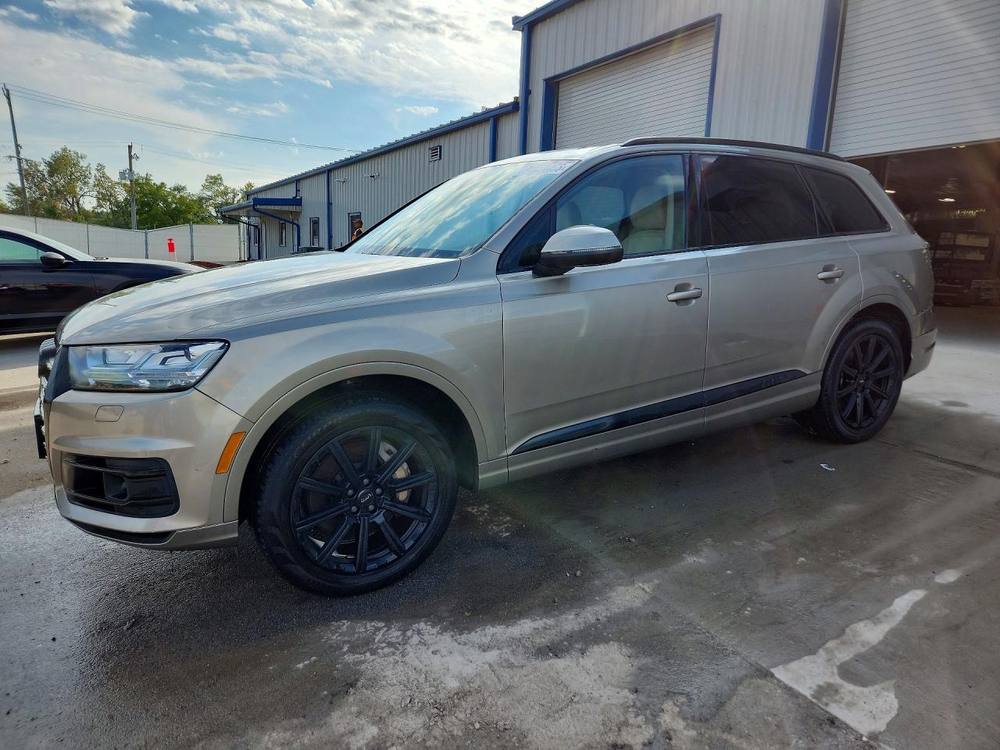 2017 Audi Q7 Premium Plus