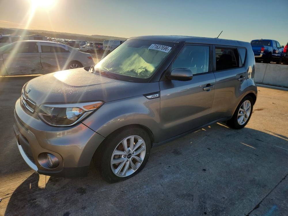 2017 Kia Soul +