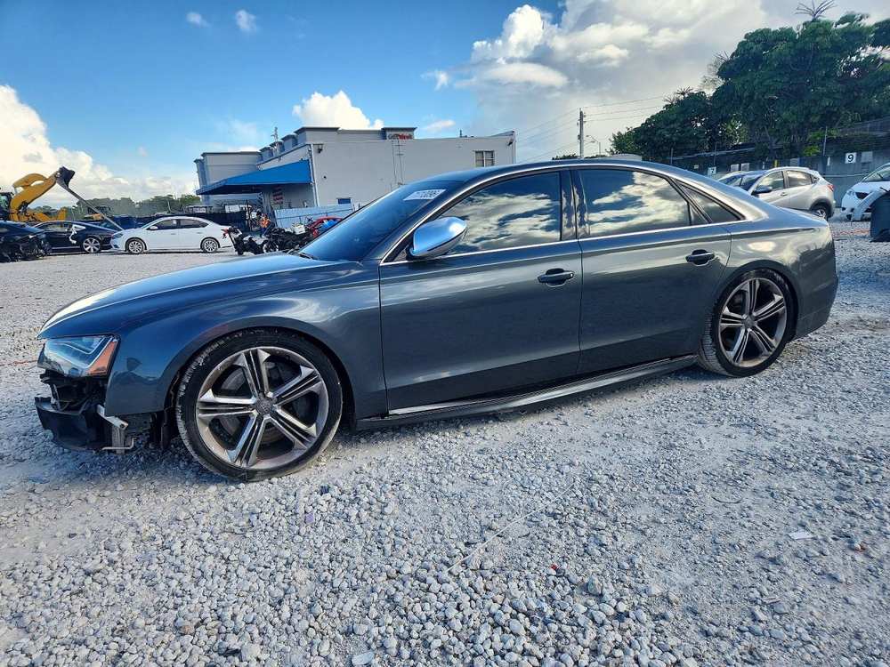 2013 Audi S8 Quattro