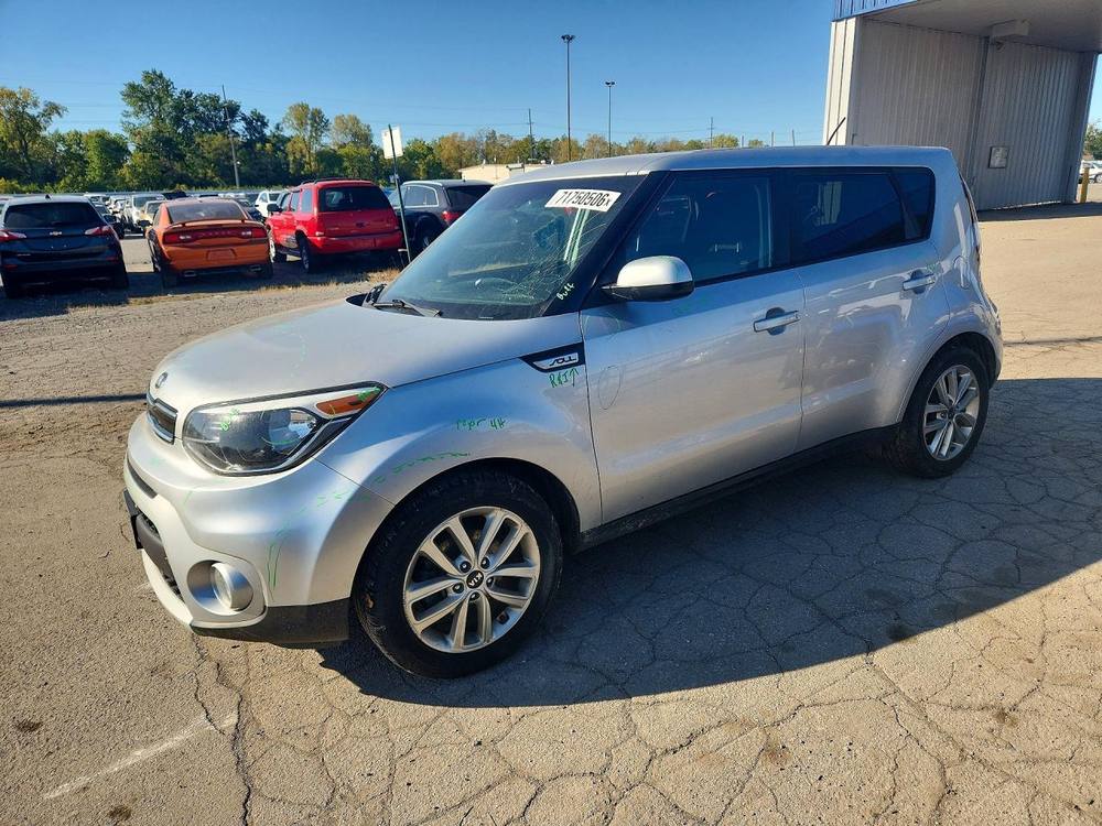 2019 Kia Soul +
