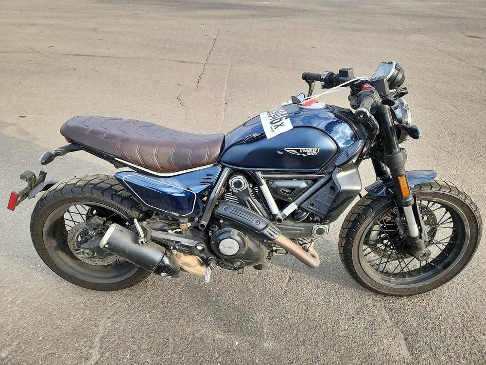 2025 ducati scrambler Icon