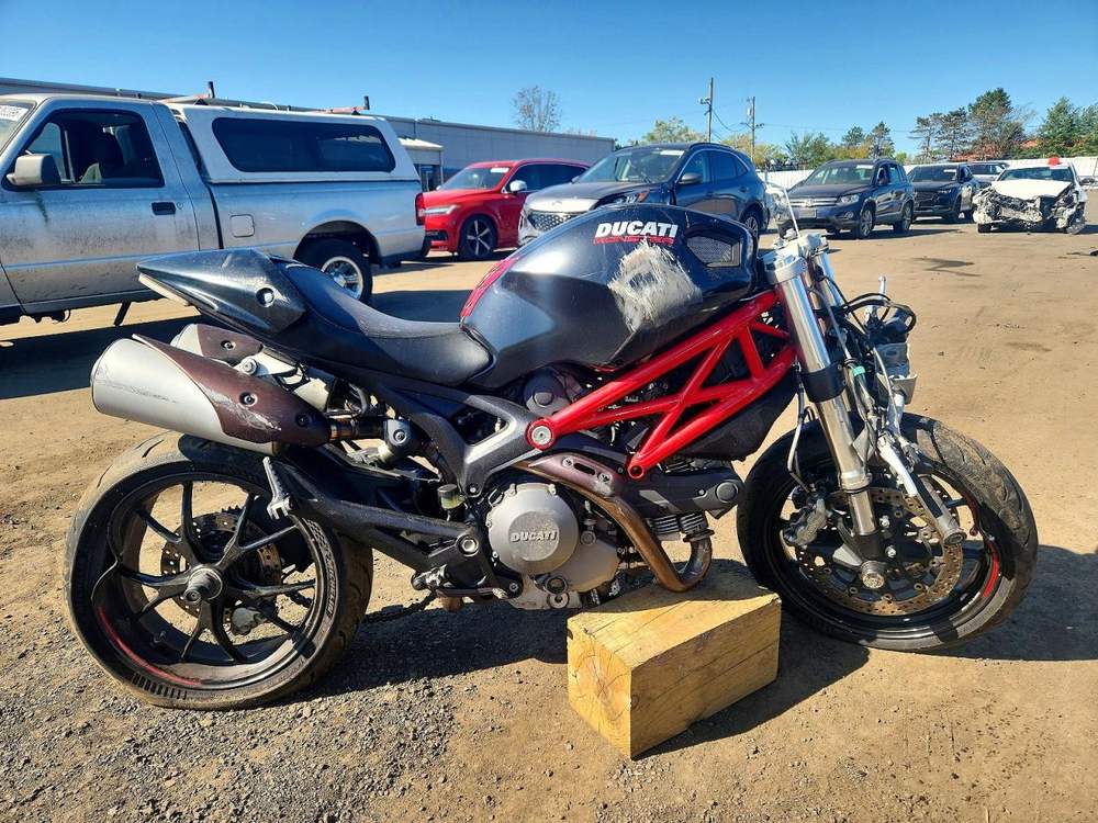 2013 ducati monster 796