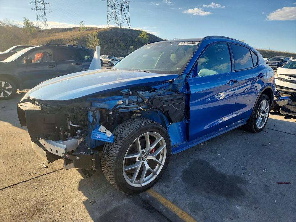2018 Alfa Romeo Stelvio Ti Sport