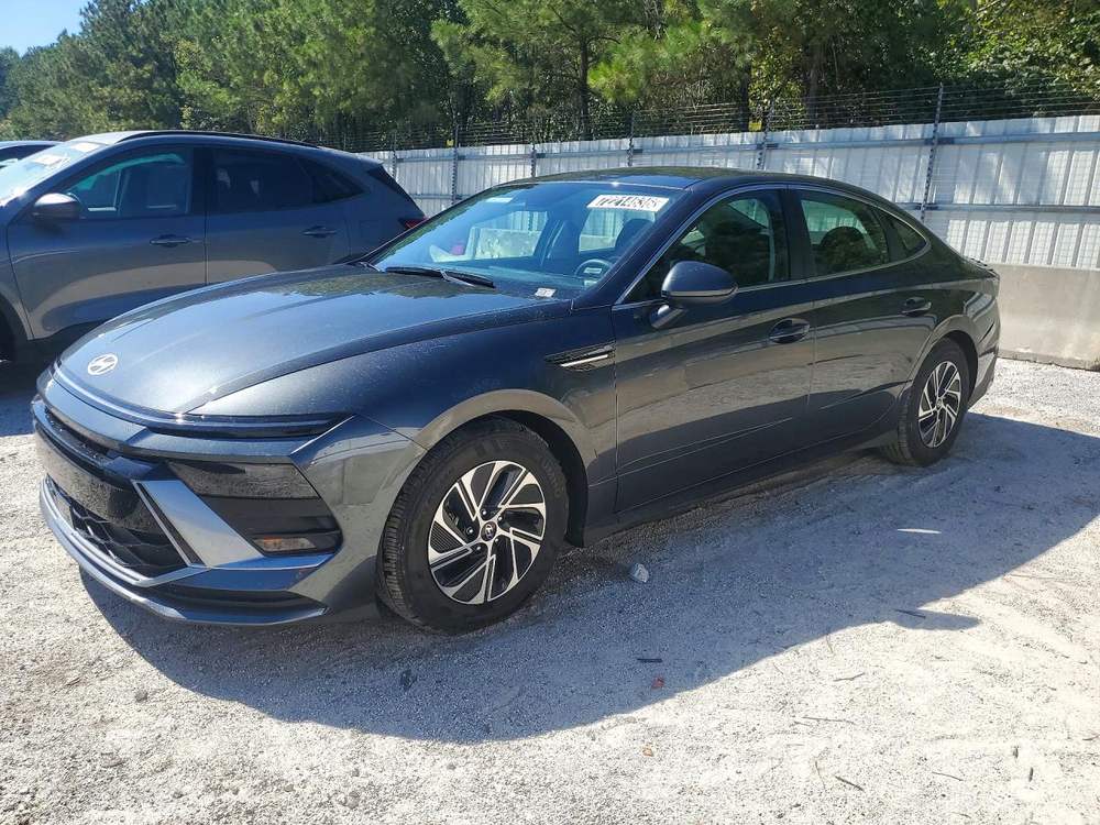 2026 Hyundai Sonata Hybrid Blue
