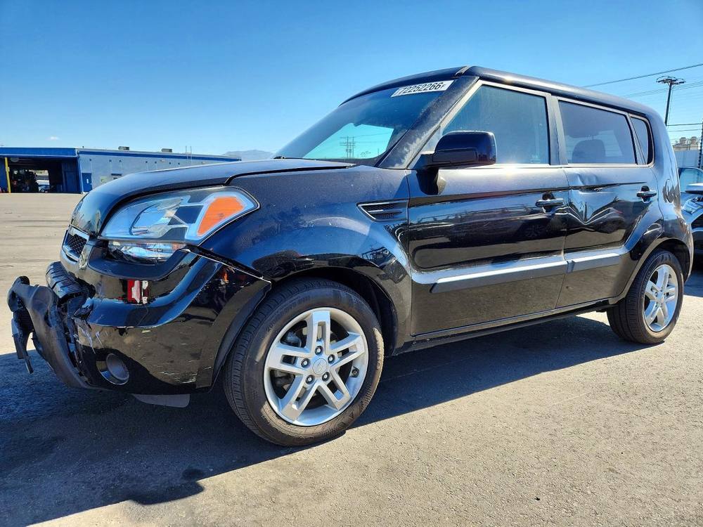 2011 Kia Soul +