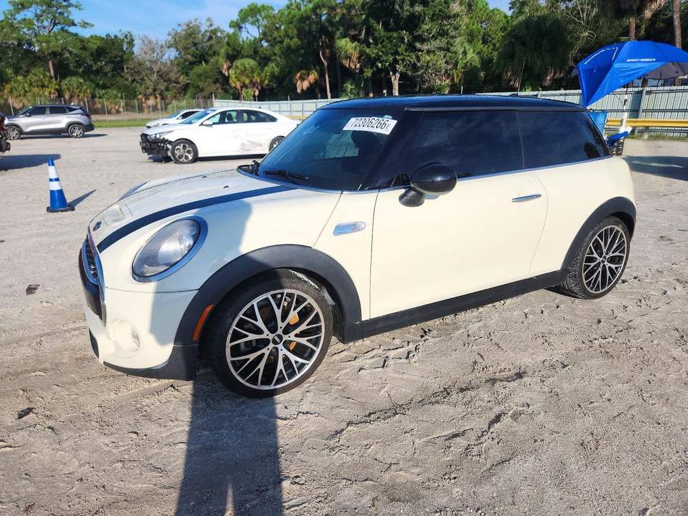 2014 MINI Cooper S