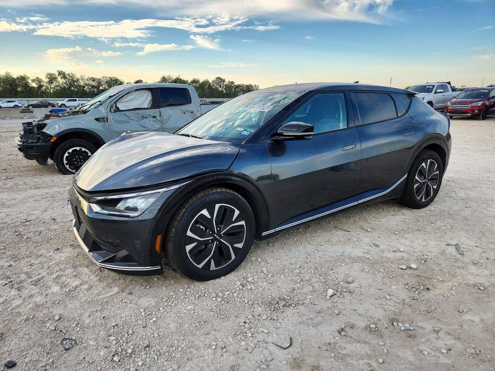 2024 Kia EV6 Wind
