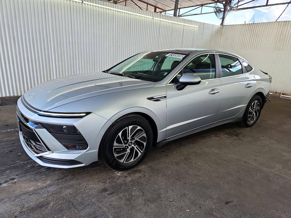 2026 Hyundai Sonata Hybrid Blue