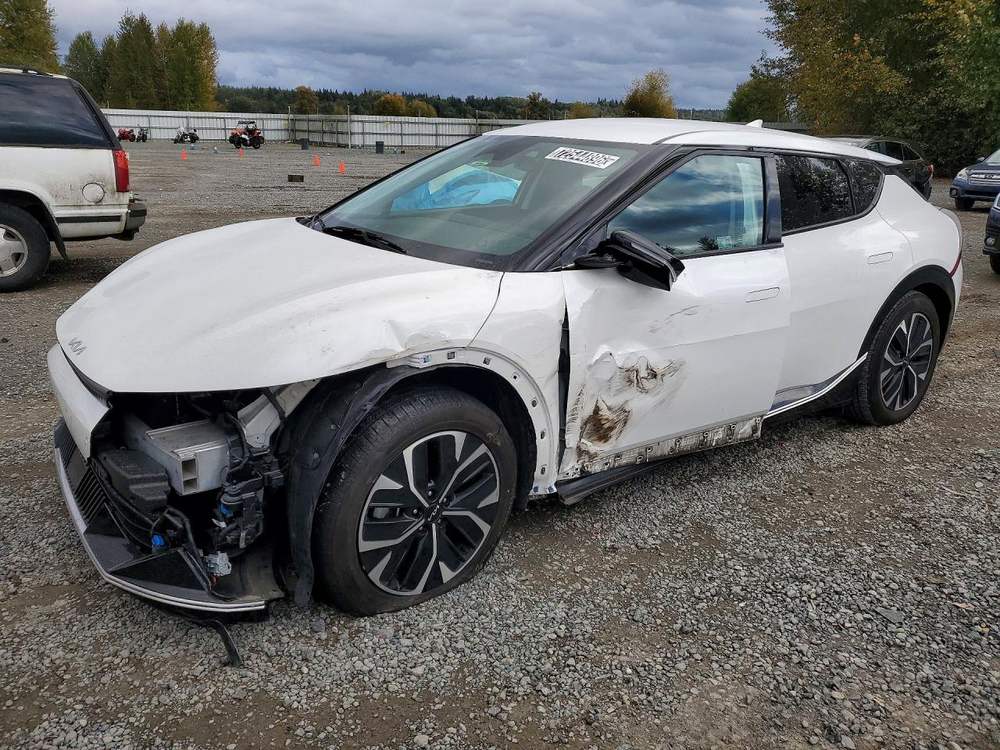 2023 Kia EV6 Wind