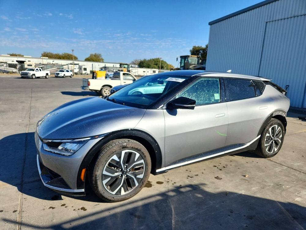 2024 Kia EV6 Wind