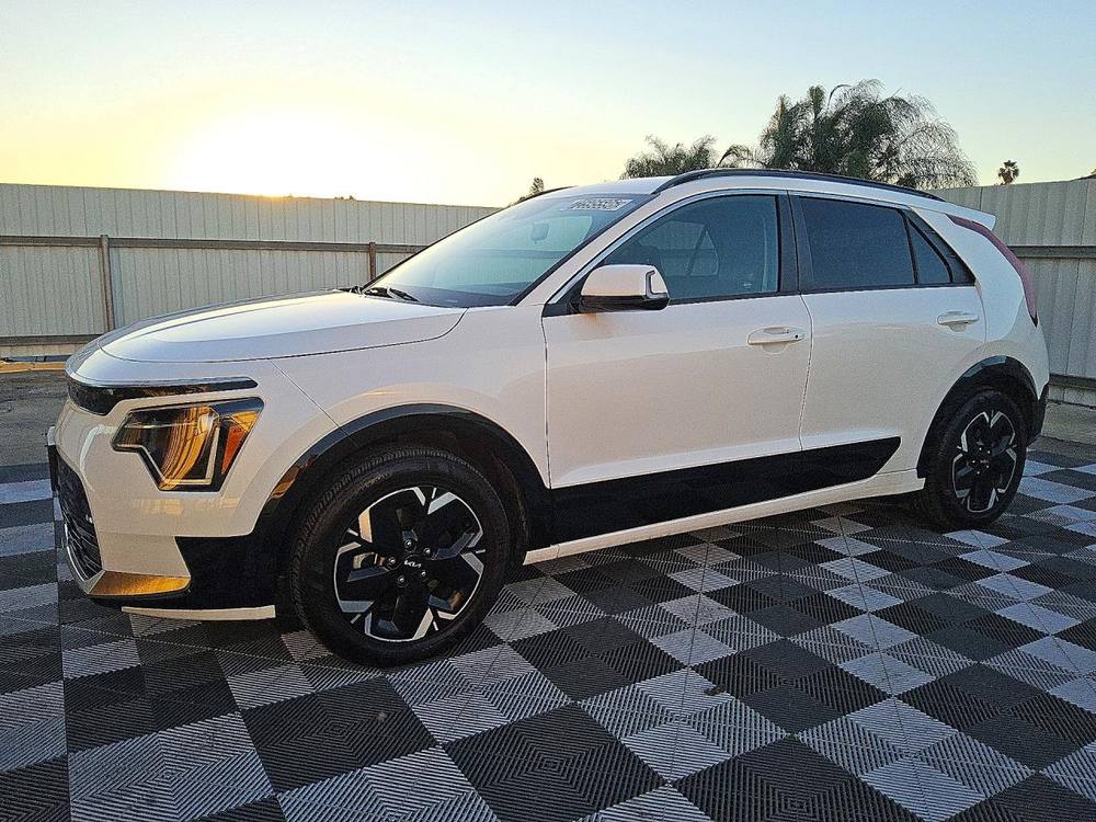 2023 Kia Niro Wind
