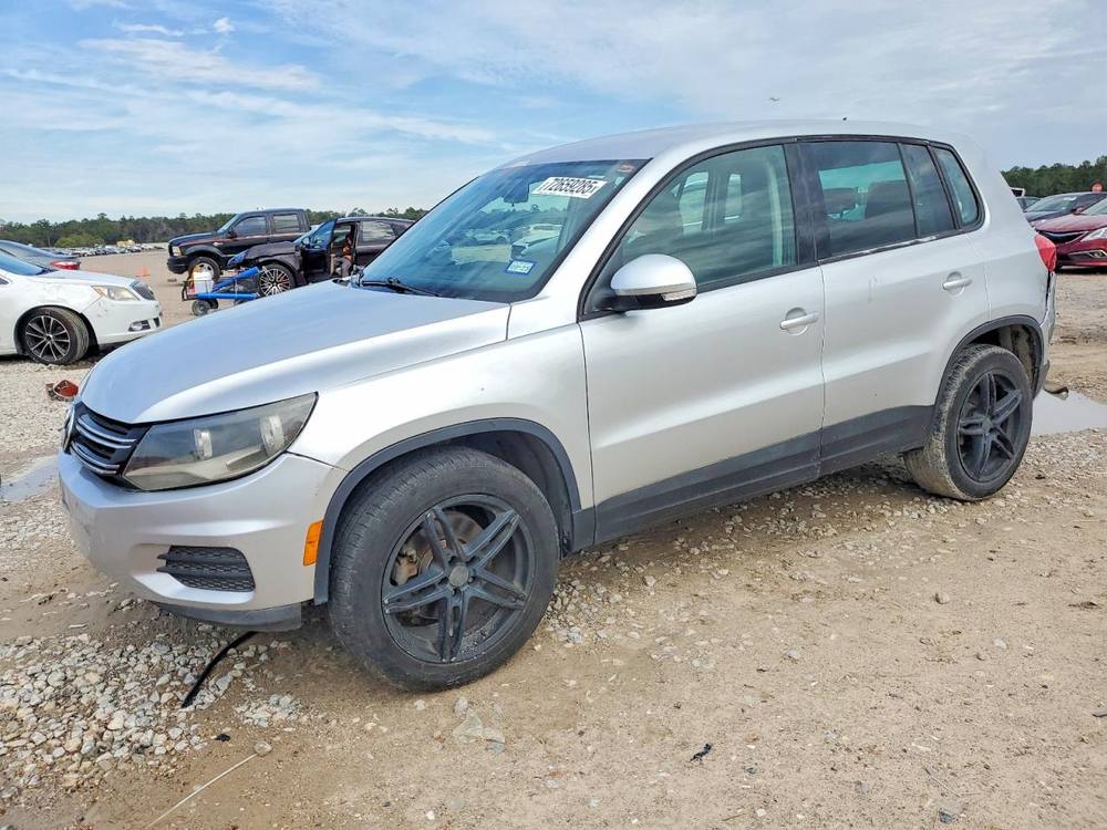 2014 Volkswagen Tiguan S