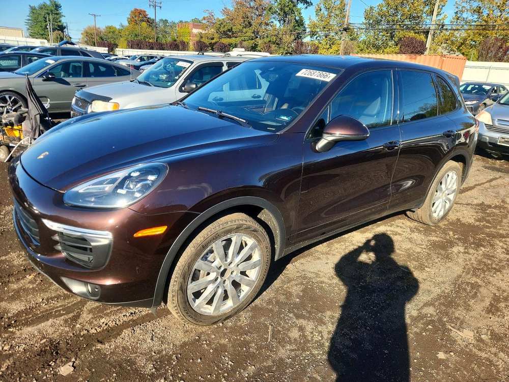 2015 Porsche Cayenne S