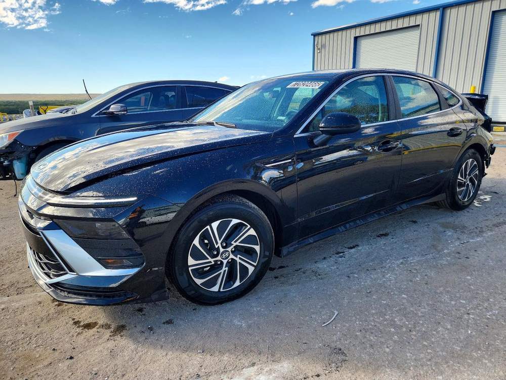 2026 Hyundai Sonata Hybrid Blue
