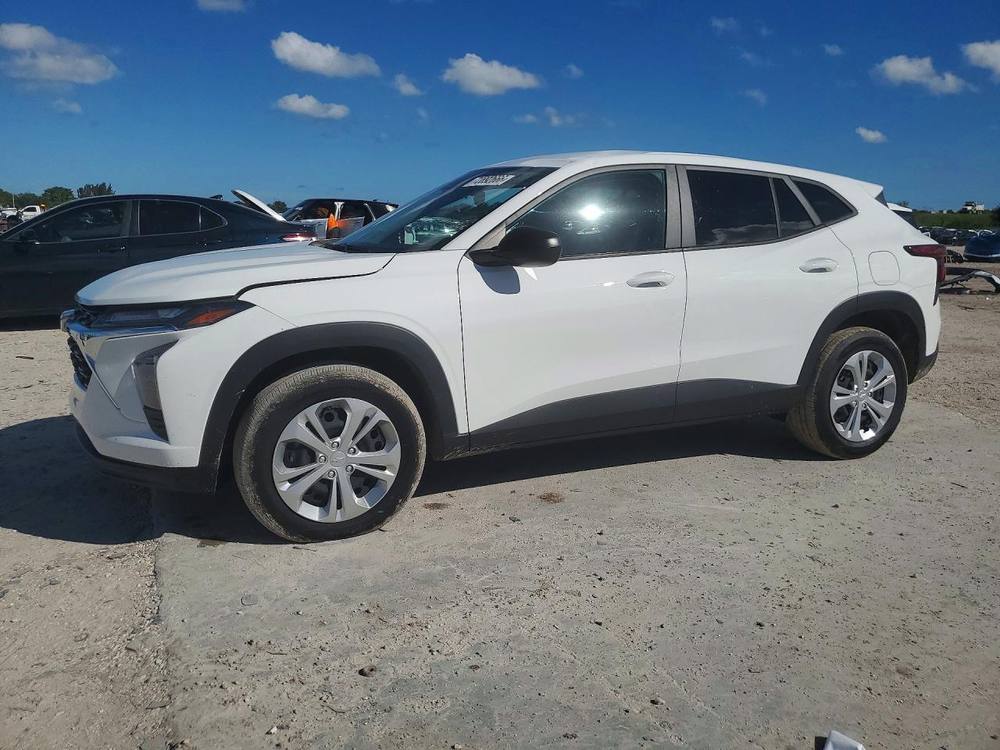 2025 Chevrolet Trax Ls