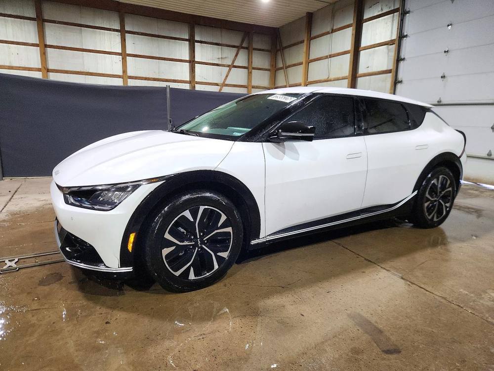 2023 Kia EV6 Wind