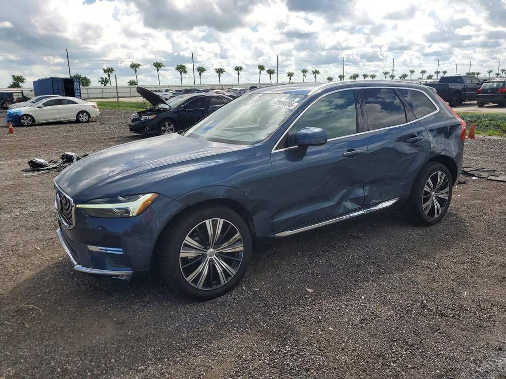 2022 Volvo XC60 B5 Inscription
