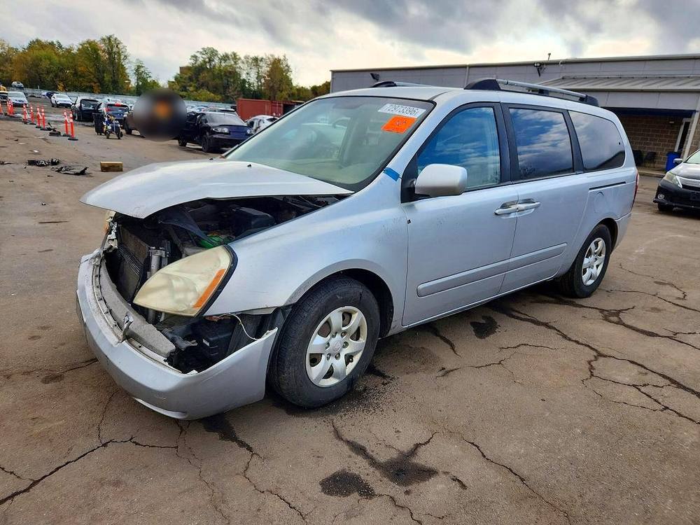 2007 Kia Sedona Base