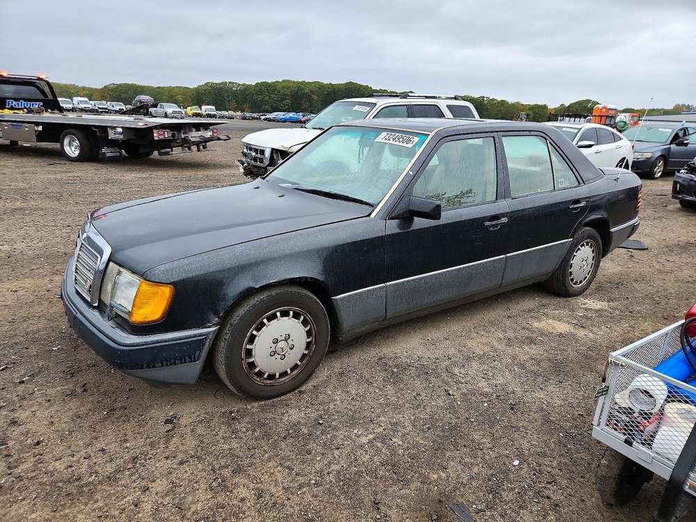 1990 Mercedes-Benz 300 D