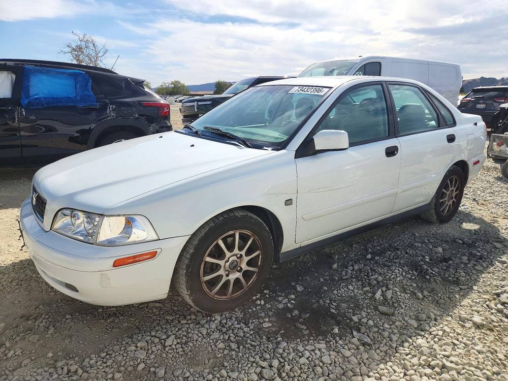 2003 Volvo S40 1.9T