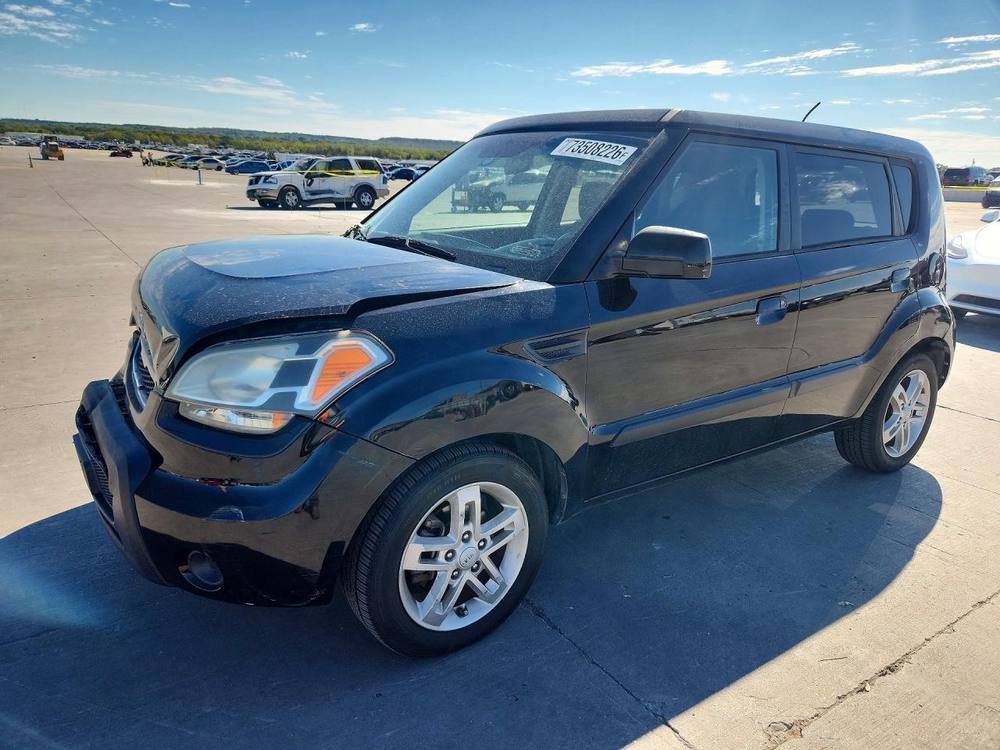 2010 Kia Soul +