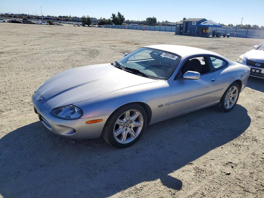 2000 Jaguar XK 8
