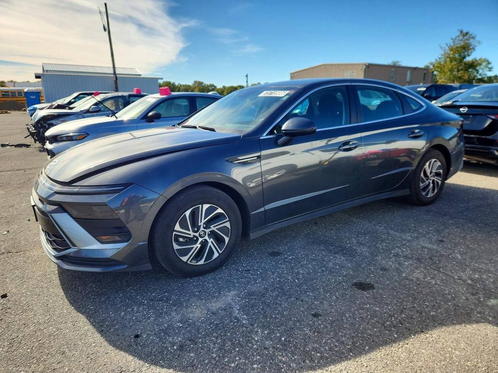 2026 Hyundai Sonata Hybrid Blue