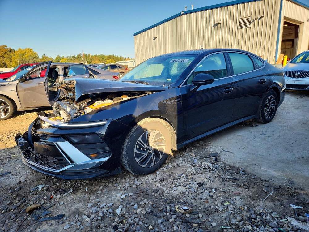 2026 Hyundai Sonata Hybrid Blue