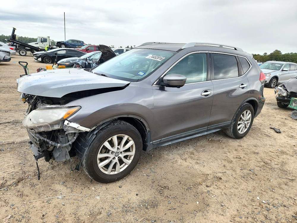 2017 Nissan Rogue Sv