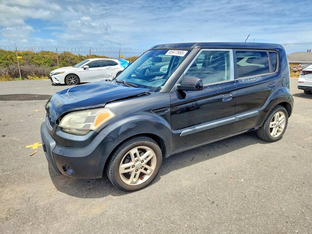 2010 Kia Soul +