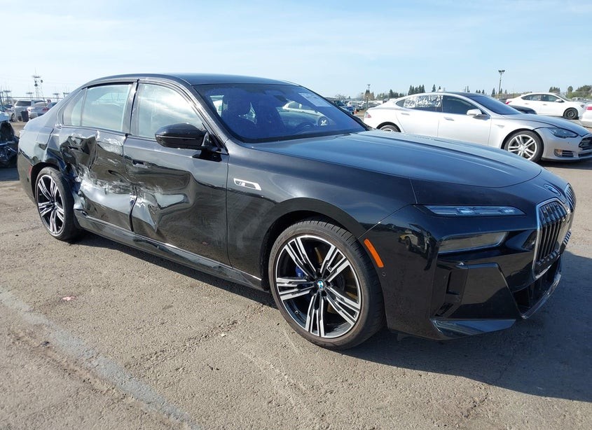 2024 BMW i7 M70