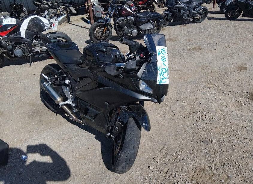 2023 Yamaha yzf r3 A