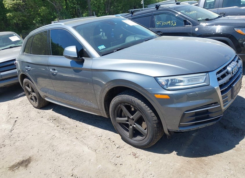 2018 Audi Q5 2.0T Premium/2.0T Tech Premium