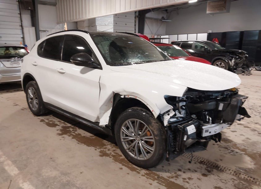 2024 Alfa Romeo Stelvio Sprint Awd