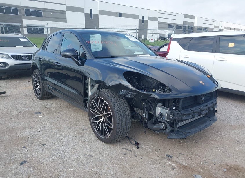 2024 Porsche Macan T